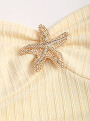 Vestido mini elegante de Sweetra para mujer, primavera-verano, ideal para vacaciones en la playa, con cuello halter, lazo frontal, busto fruncido, decoración metálica, dobladillo con volantes en capas, divertido.