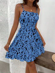 Vestido camisola informal de vacaciones con estampado integral y espalda descubierta de EMERY ROSE