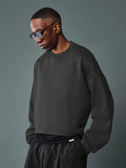 SUMWON Designer Sweatshirt With Back Letter Print International Streetwear Collection Autumn Winter Crop Fit Long Sleeve Pullover Casual Urban Style Sweatshirt