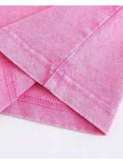 Con una camiseta lavada en la calle retro, su amabilidad es nueva. Estampado de cruz rosa de playa, ropa sencilla, estampado inspirador, ropa personalizada.