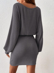 Vestido de una pieza informal, cómodo y de longitud media con cinturón ancho, estilo primavera-otoño de TECCULI, adecuado para uso diario, vida en casa, salidas y ocasiones especiales como viajes.