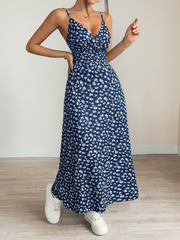Vestido camisola cruzado sin espalda con estampado floral de TECCULI VCAY