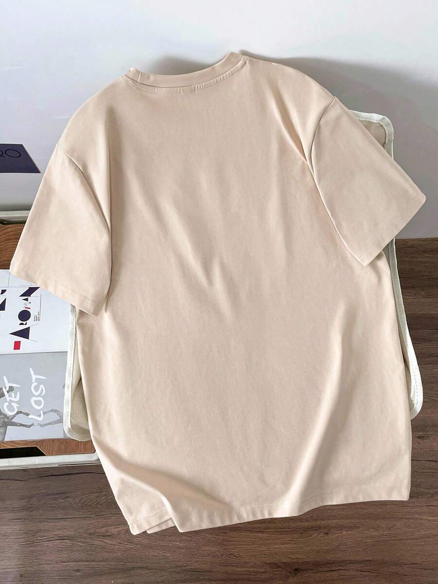 Camiseta de manga corta Manfinity Joysei Slim Fit para hombre, color caqui liso, con estampado de letras