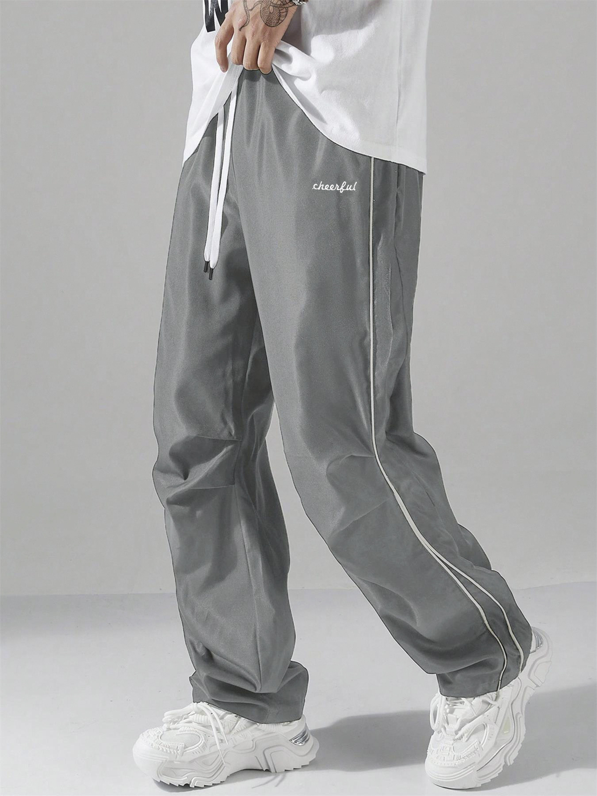 Pantalones casuales con letras TECCULI - Pantalones casuales para hombre - Estampado de letras, ribete en contraste, cintura con cordón ajustable