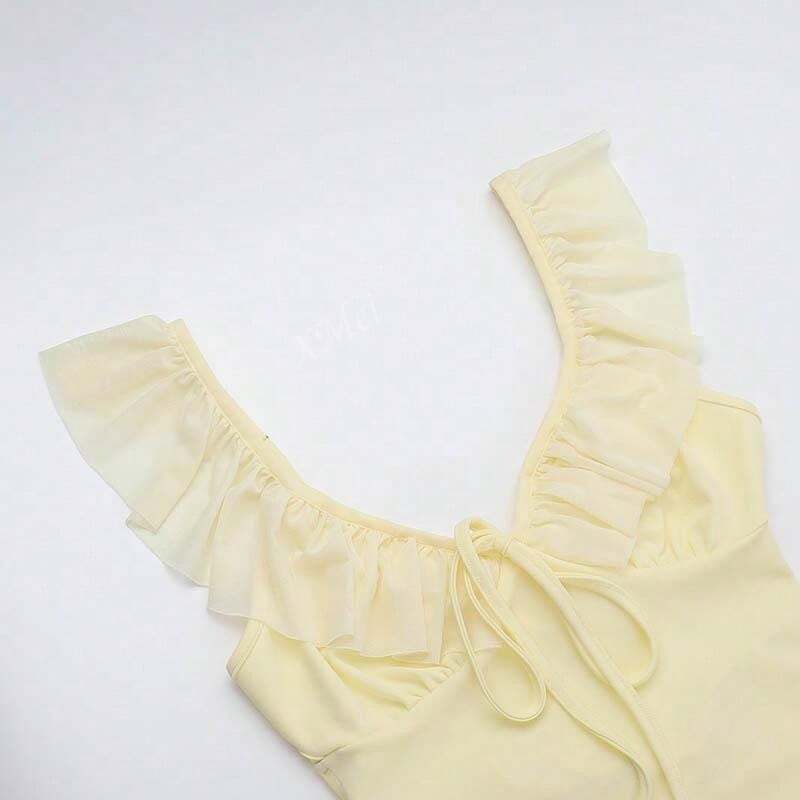 Vestido minimalista sexy con volantes y cordones, ajustado y elástico.