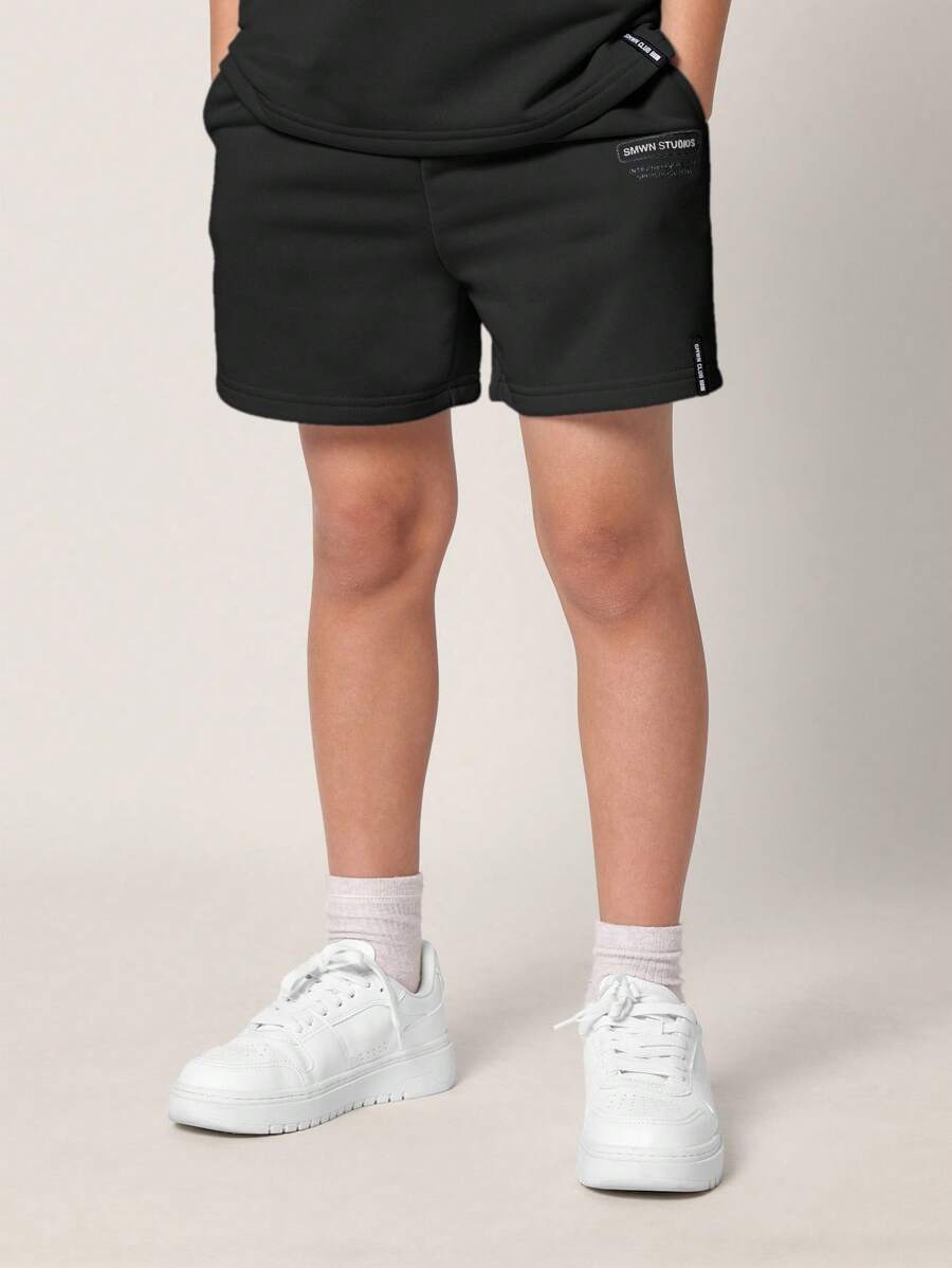 Conjunto deportivo de dos piezas para niños de SUMWON, ropa de estar por casa de Los Ángeles, California, estilo urbano atlético, informal, para entrenamiento de verano y primavera, conjunto a juego, pantalones cortos cómodos coordinados