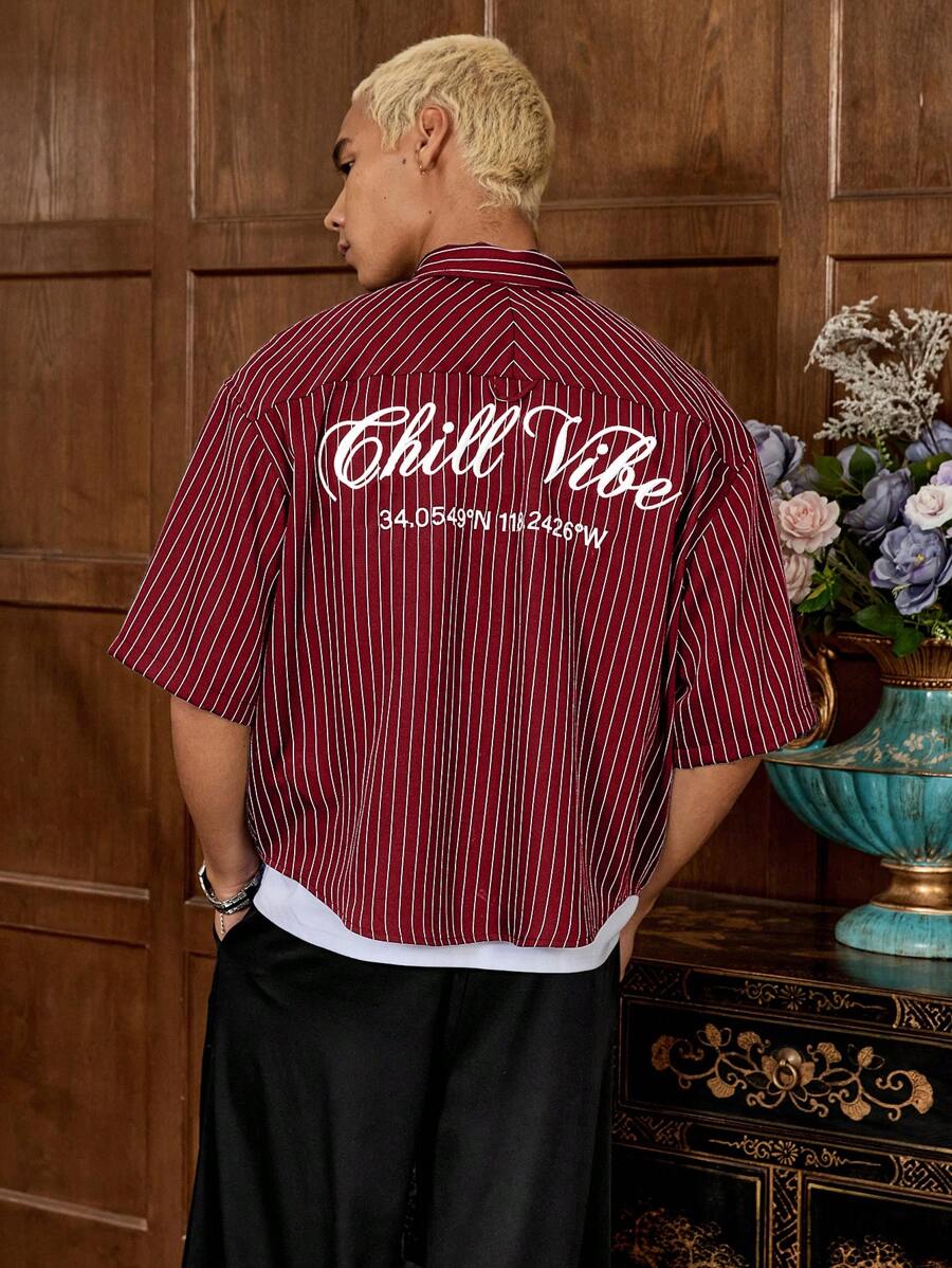 SWAVVY - Pantalones cortos casuales de rayas rojas y blancas de talla estándar para hombre, con camisa bordada holgada, para la escuela