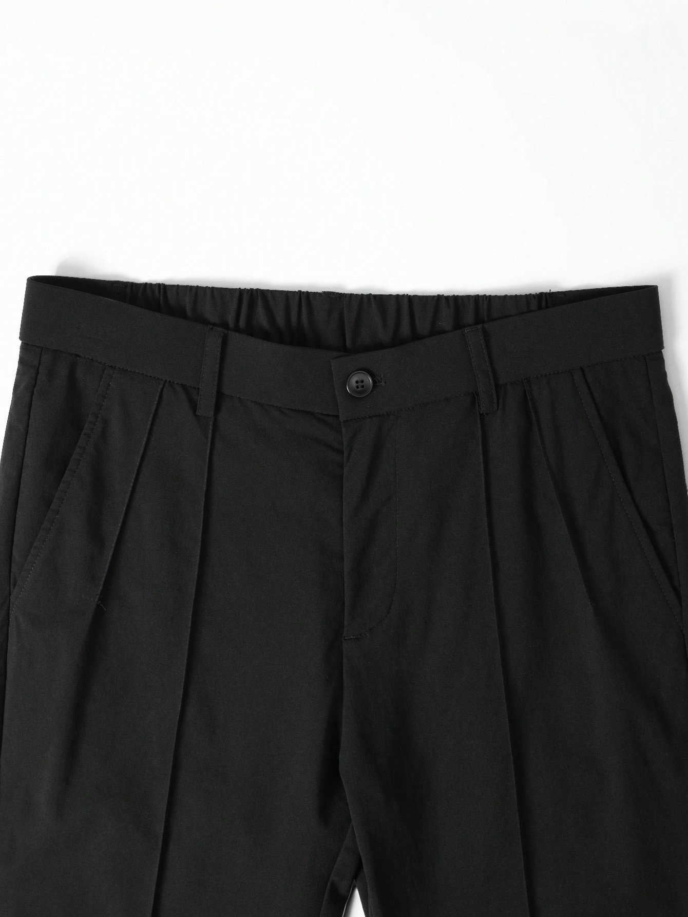 Vaqueros ajustados elásticos TECCULI para hombre: tejido versátil para un estilo urbano.