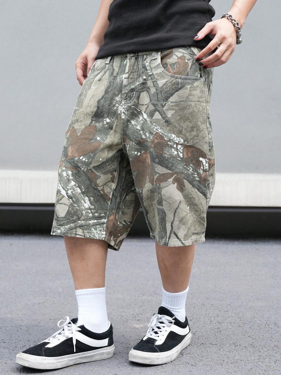 Pantalones cortos vaqueros holgados Manfinity LEGND para hombre, estilo casual, con estampado de ramas de árbol, camuflaje verde, ideal como regalo para esposo o novio.