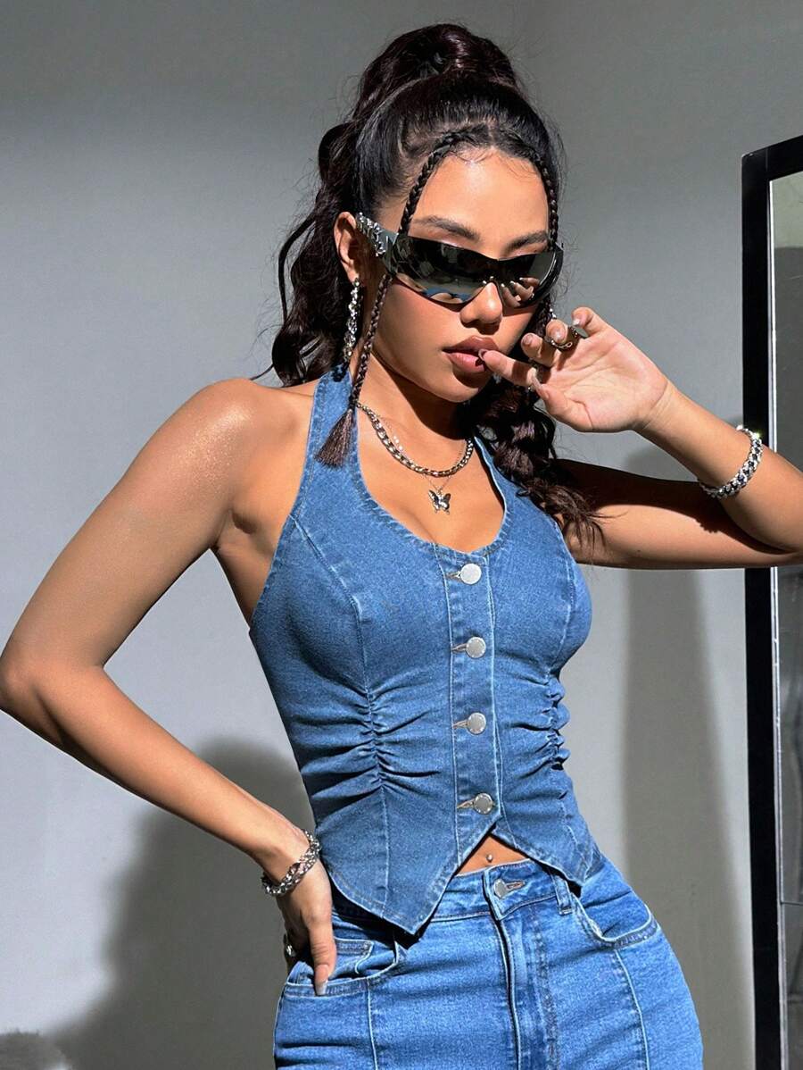 Top corto de mezclilla ajustado con elástico azul Y2K, cuello halter, sin espalda y con tirantes finos ICON
