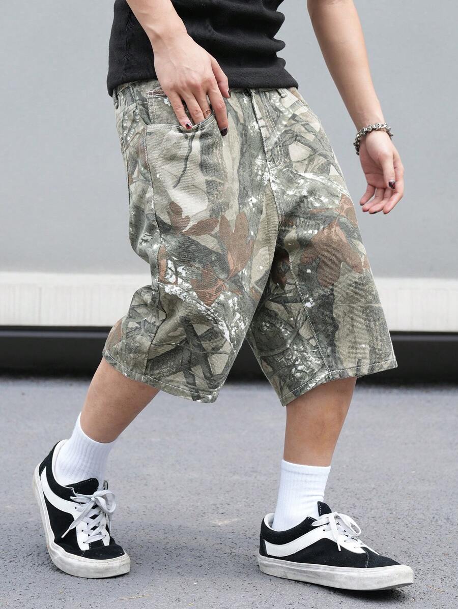 Pantalones cortos vaqueros holgados Manfinity LEGND para hombre, estilo casual, con estampado de ramas de árbol, camuflaje verde, ideal como regalo para esposo o novio.