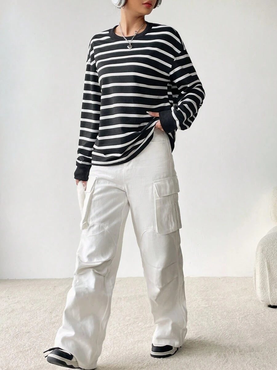 Sudadera con capucha EZwear Spring White Stripe Print con hombros caídos para graduación, regreso a clases, graduación, trajes para maestras para mujer, regreso a clases.