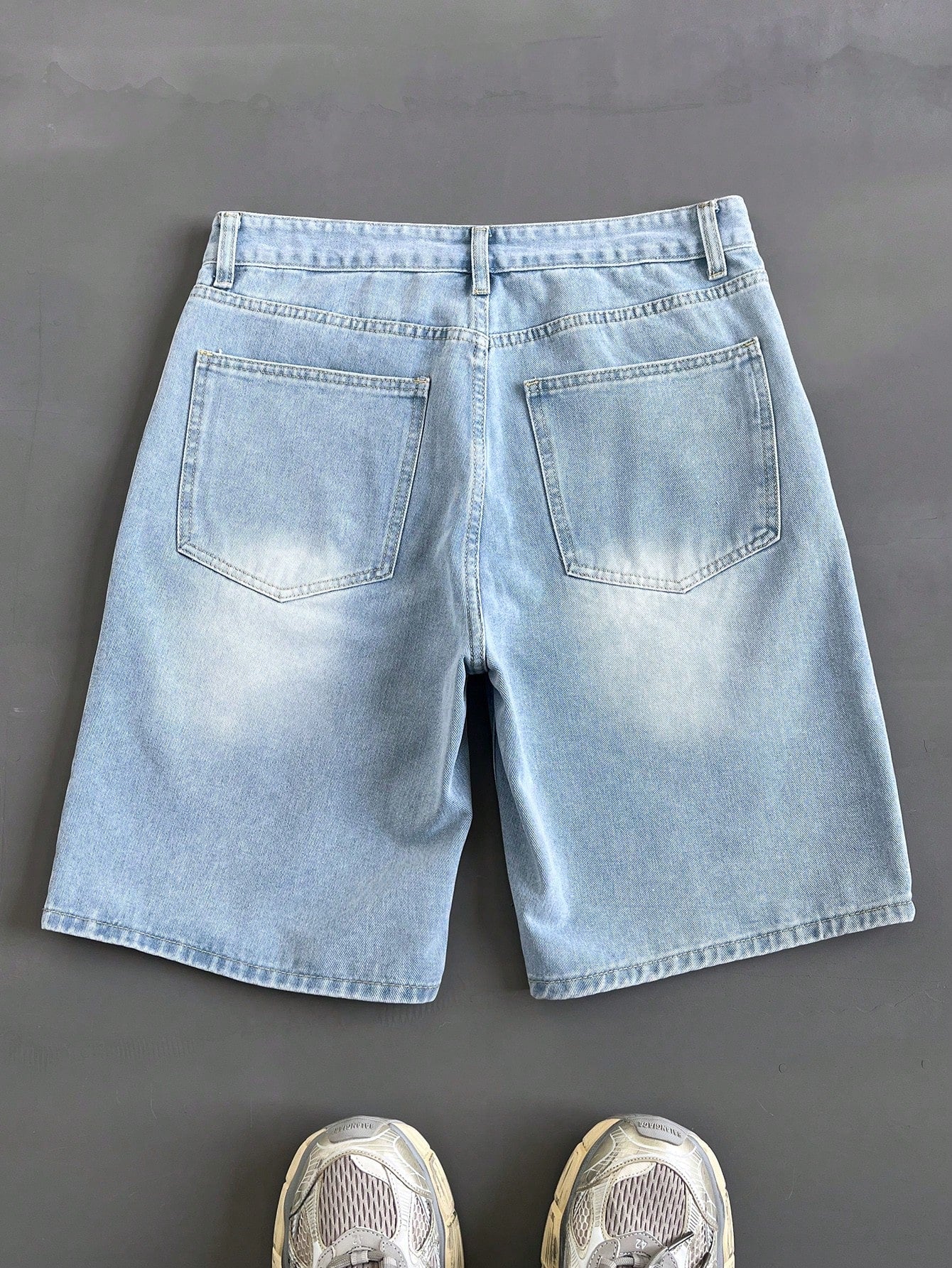 Bermudas vaqueras lavadas con estampado de letras y dibujos animados para hombre, estilo informal y moderno, de color azul claro