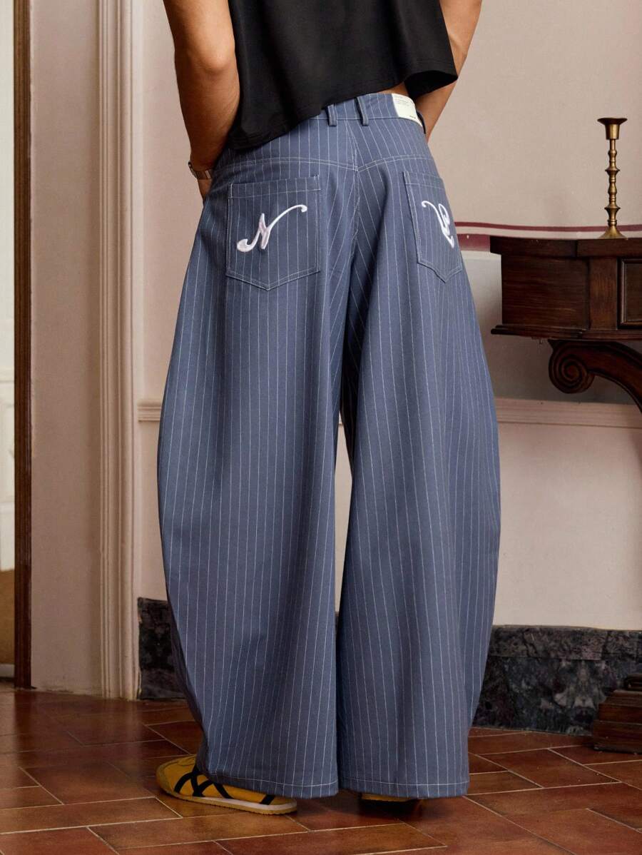 Pantalones holgados SWAVVY informales de gran tamaño con rayas azules y letras 3D bordadas para hombre, ideales para el verano y la escuela.