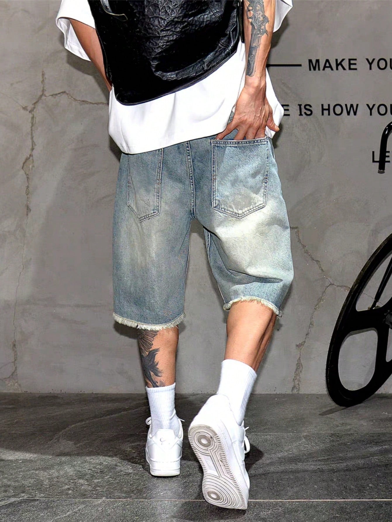Pantalones cortos vaqueros desgastados y lavados claros para hombre, estilo estadounidense, informales, holgados y rectos, hasta la rodilla, para verano.