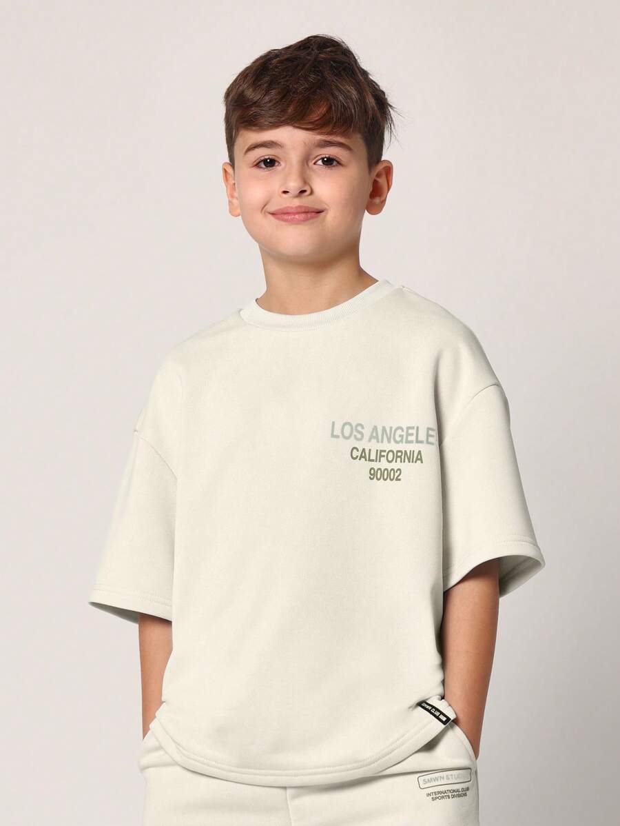 Conjunto deportivo de dos piezas para niños de SUMWON, ropa de estar por casa de Los Ángeles, California, estilo urbano atlético, informal, para entrenamiento de verano y primavera, conjunto a juego, pantalones cortos cómodos coordinados