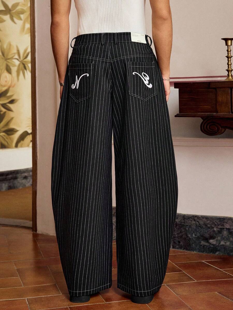 Pantalones holgados SWAVVY informales de gran tamaño con rayas azules y letras 3D bordadas para hombre, ideales para el verano y la escuela.