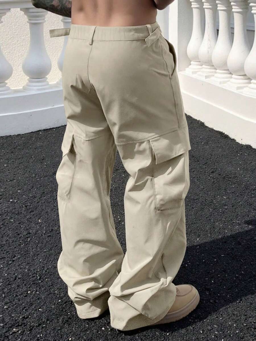 Pantalones cargo caqui informales Manfinity LEGND para hombre, corte holgado, recto, color liso, con múltiples bolsillos. Adelgazantes, color caqui, ideales para San Valentín.