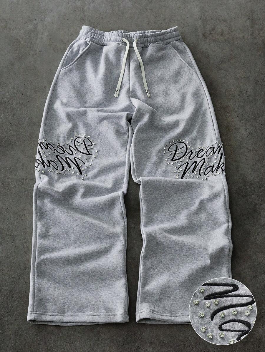 Pantalones deportivos Manfinity Streetrush para hombre, estilo urbano juvenil, con bordado 3D de corazón creativo y telaraña rosa. Diseño de bordado gráfico extragrande.
