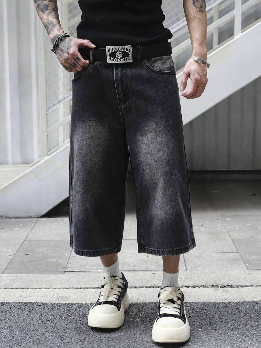 Pantalones cortos vaqueros holgados Manfinity Hypemode para hombre, estilo casual, lavados y de pierna ancha.