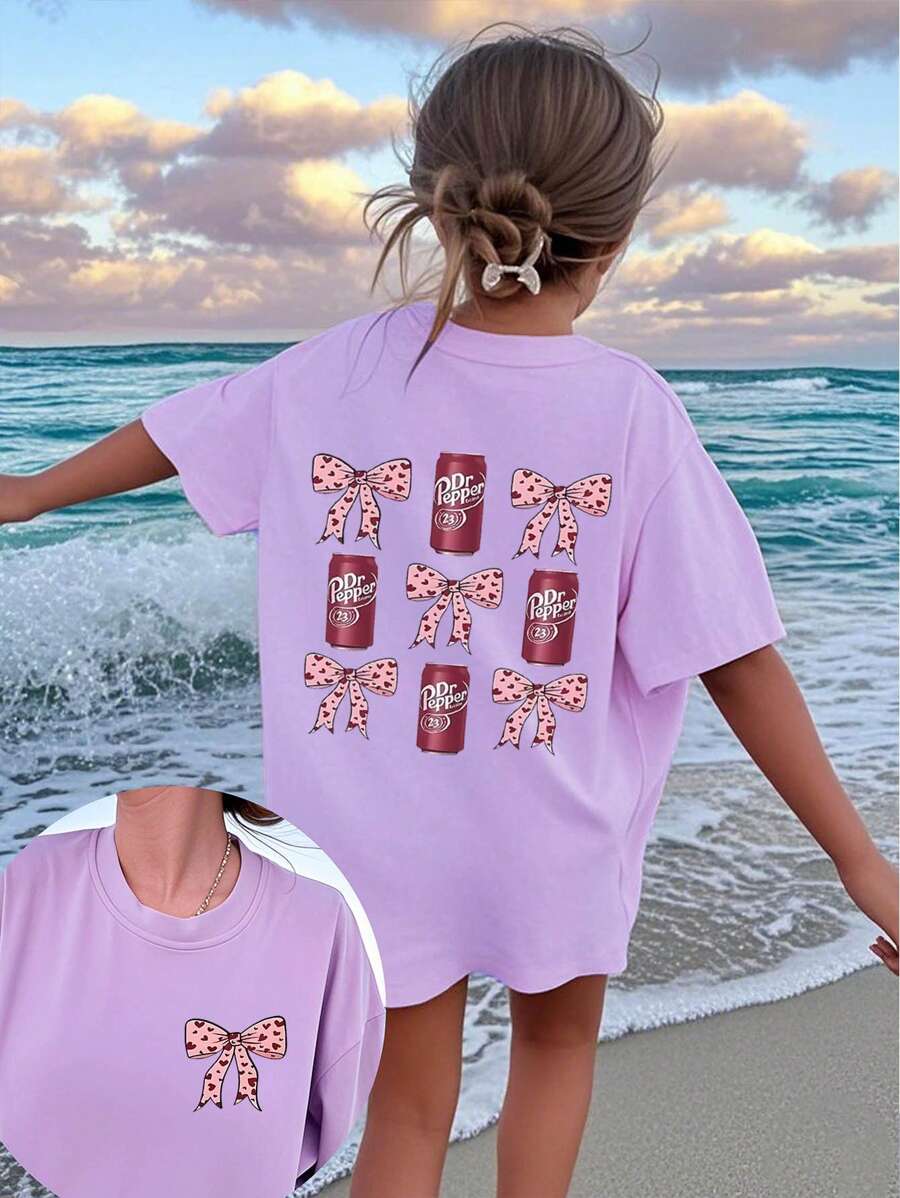 Camiseta de manga corta con estampado de lazo para niña, cómoda y moderna, ideal para estudiantes y jóvenes.