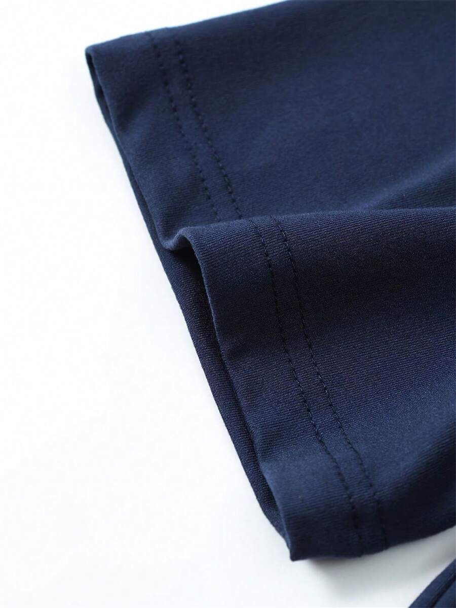 Camiseta holgada de manga corta estampada para hombre, diseño elegante, esencial para el verano, fácil de combinar.