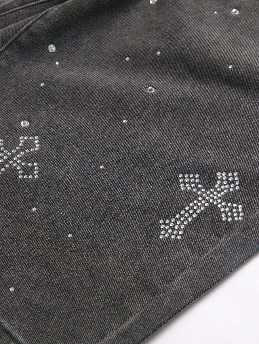 Pantalones cortos vaqueros casuales de verano para hombre con bolsillos oblicuos y decoración de diamantes de imitación