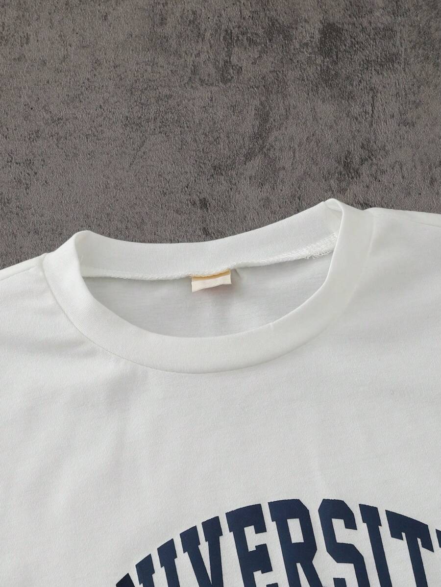 Conjunto informal de 2 piezas para niño: camiseta holgada de manga corta con estampado de letras y pantalones cortos deportivos holgados con estampado de arce, verano