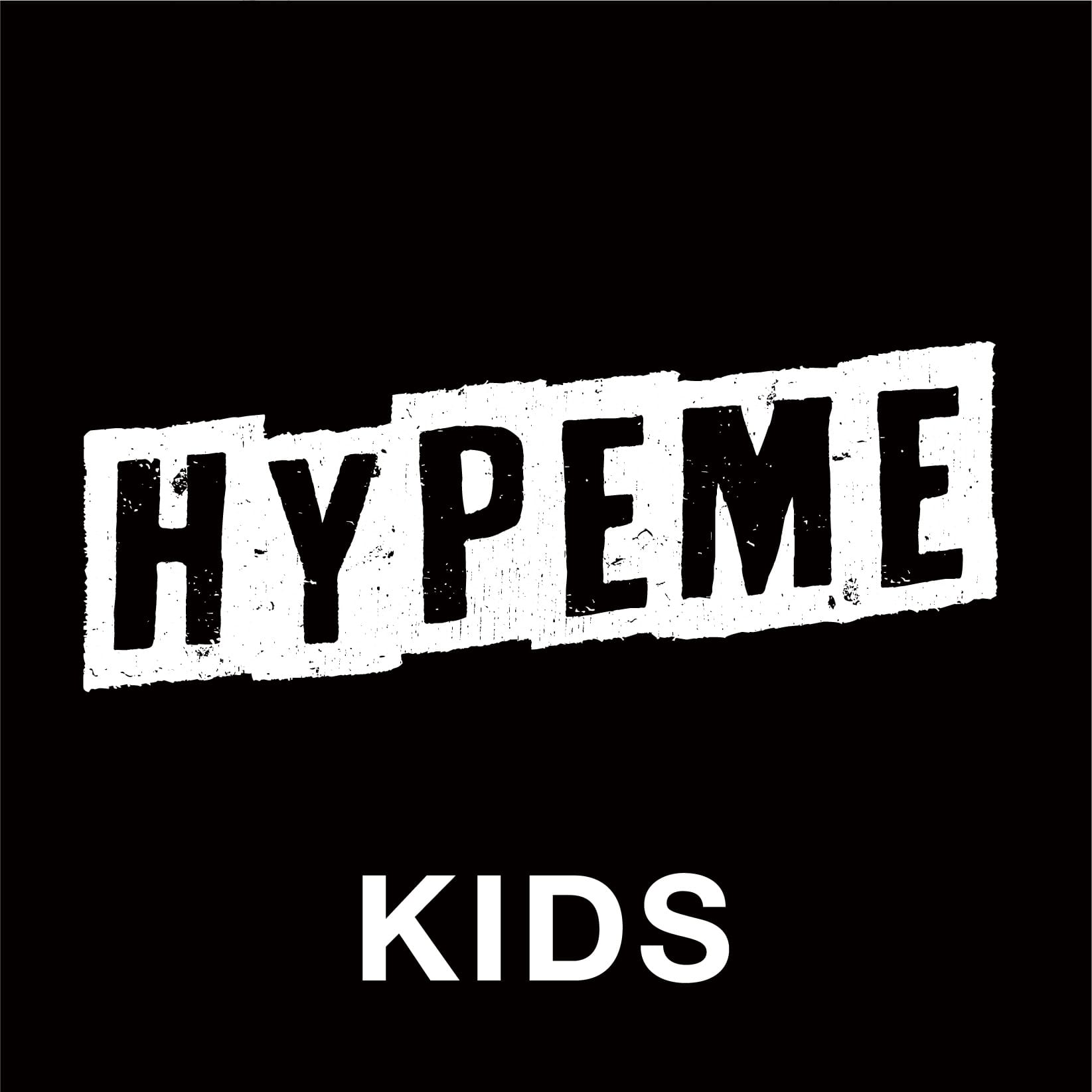 Conjunto informal de 2 piezas para niño: camiseta holgada de manga corta con estampado de letras y pantalones cortos deportivos holgados con estampado de arce, verano