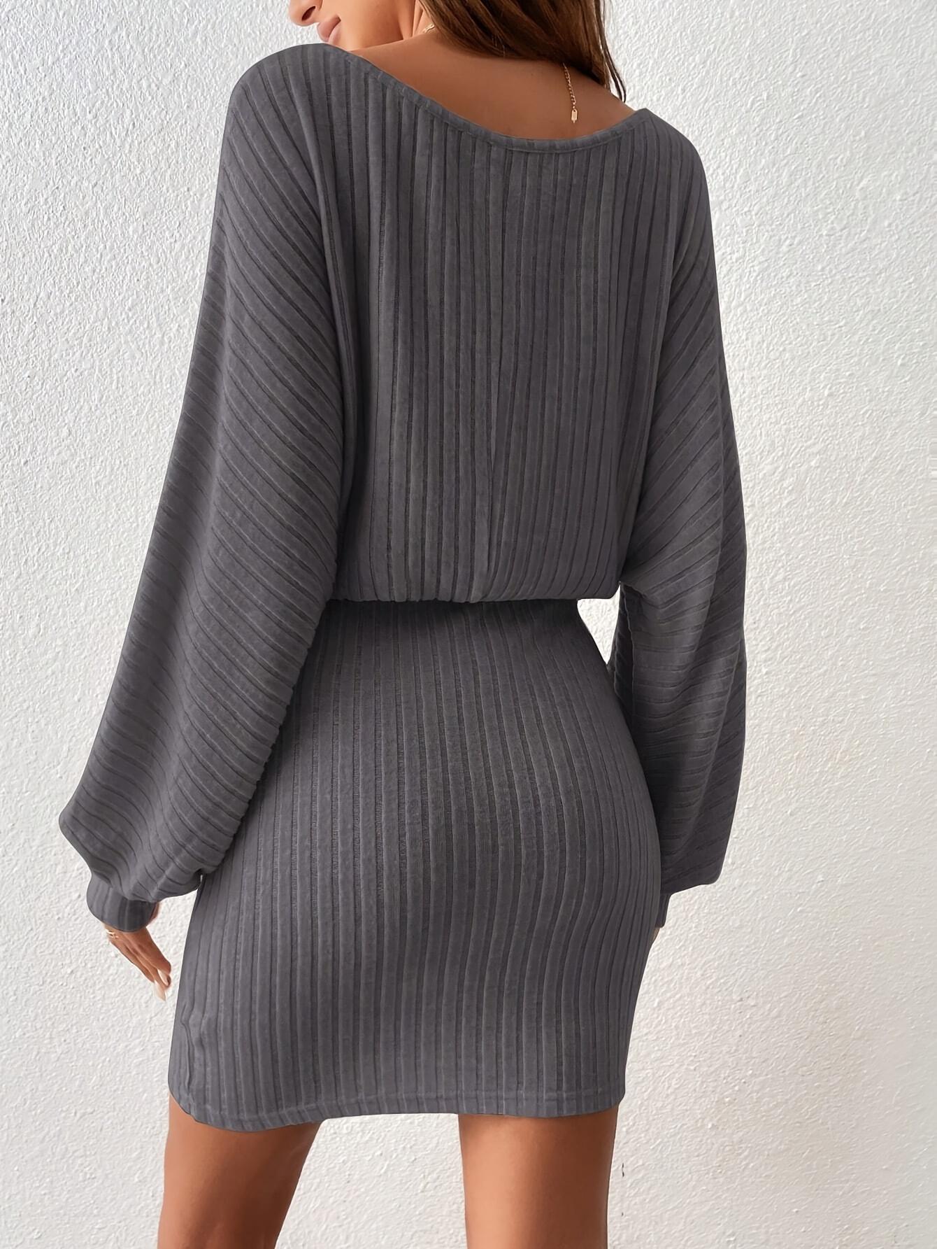 Vestido de una pieza informal, cómodo y de longitud media con cinturón ancho, estilo primavera-otoño de TECCULI, adecuado para uso diario, vida en casa, salidas y ocasiones especiales como viajes.