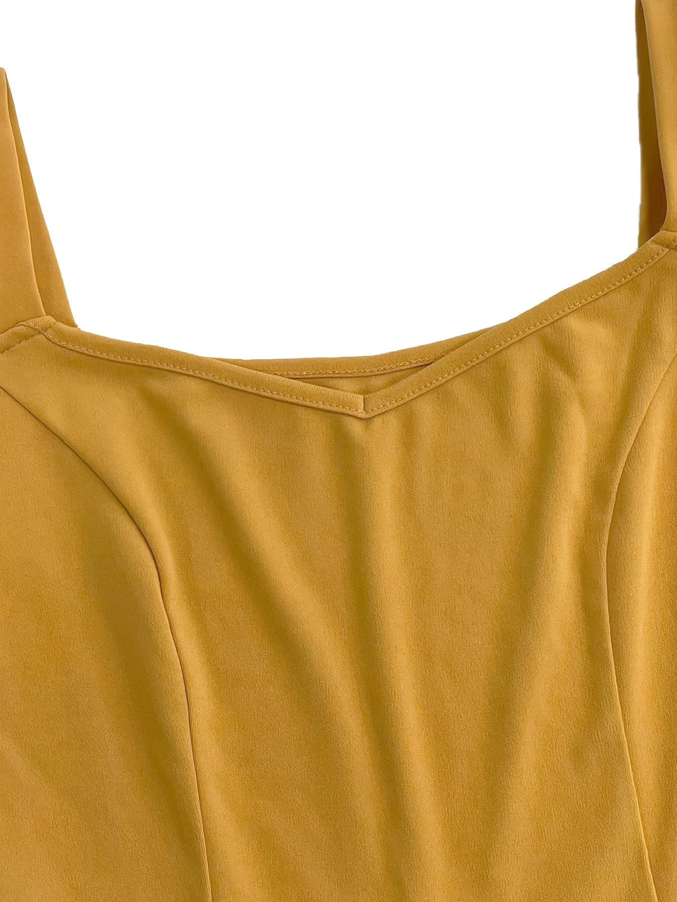 Vestido corto informal de punto amarillo TECCULI EZwear para mujer, con cuello cuadrado y manga corta