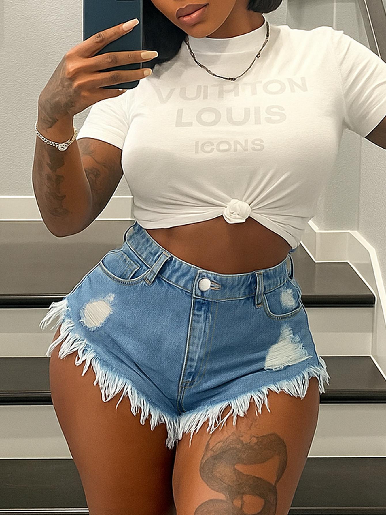 Shorts vaqueros casuales TECCULI ICON para mujer con dobladillo deshilachado y bolsillos desgastados