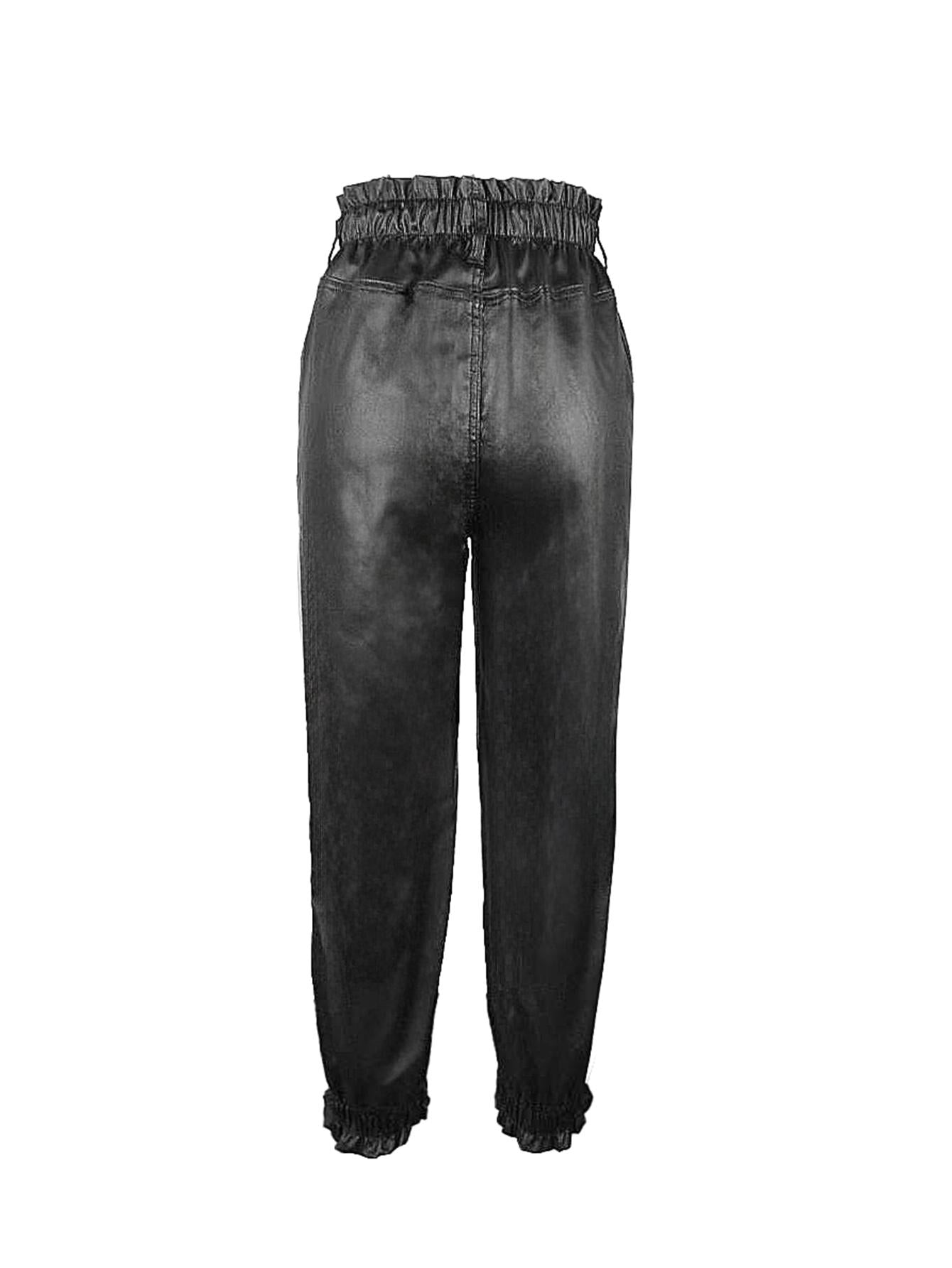 Pantalones deportivos con bolsillos inclinados y cintura paperbag RueChic de TECCULI